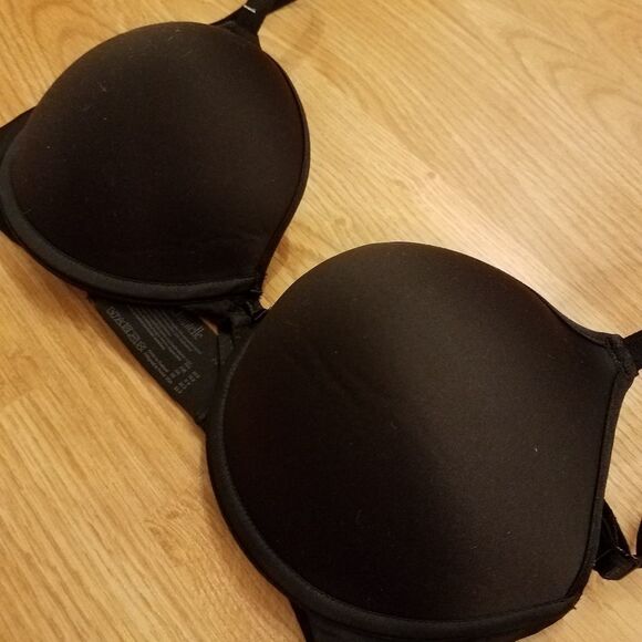 Chantelle Modern Invisible Plunge Bra - Picture 4 of 8